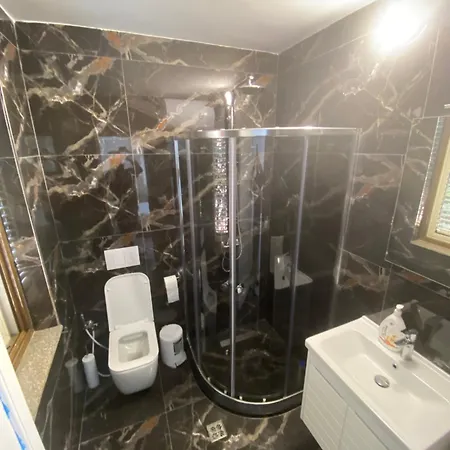 Apartament Shengjin Hotel